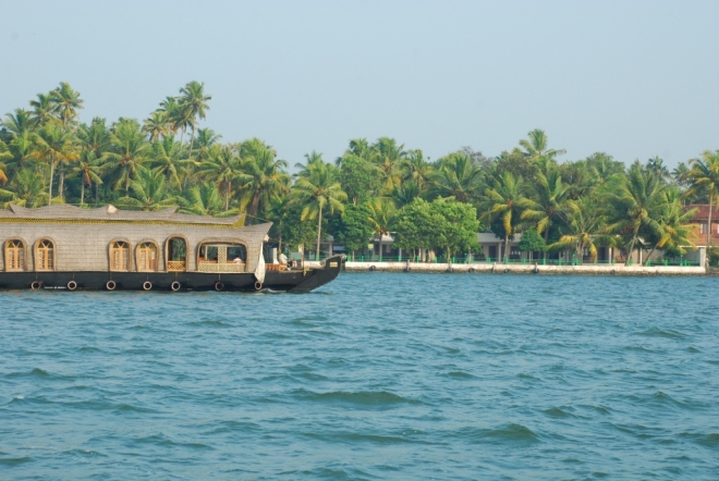 Houseboat Packages